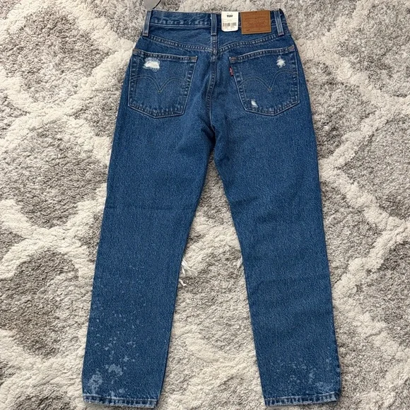 Levi’s 501 Original Fit Distressed Jeans - Size 24x26 (New With Tags) - Picture 4 of 8